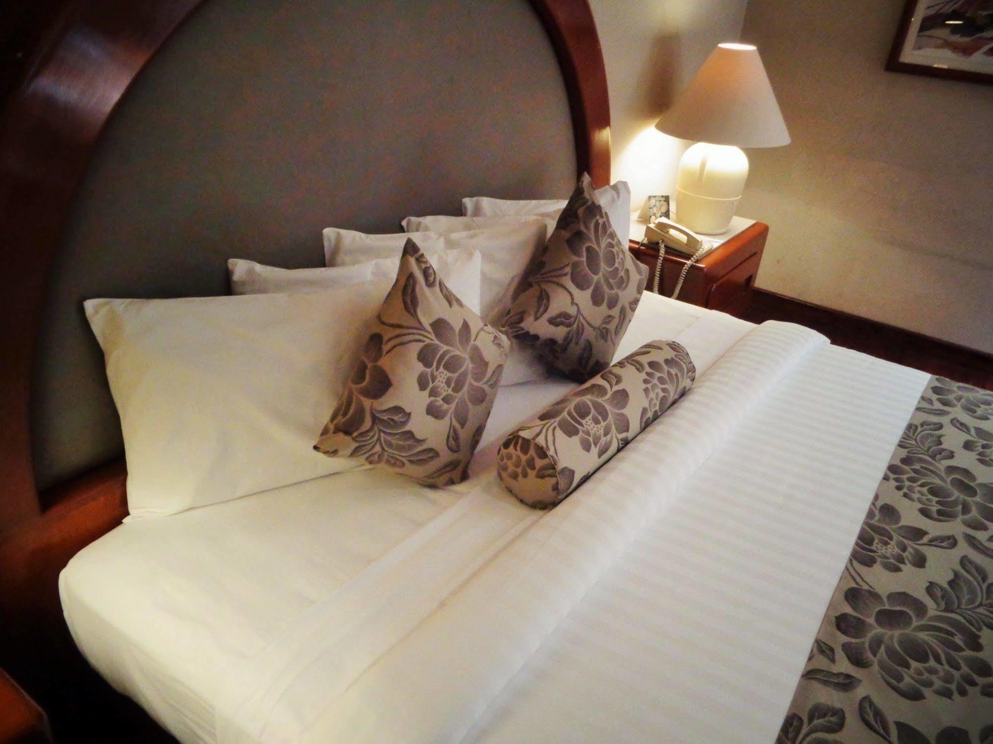 Hotel Beverly Мехіко Екстер'єр фото