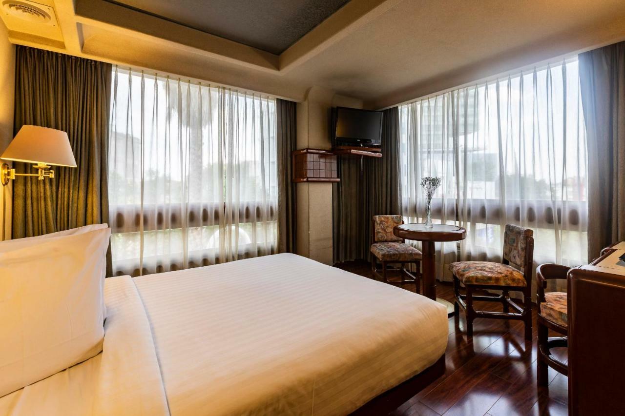 Hotel Beverly Мехіко Екстер'єр фото