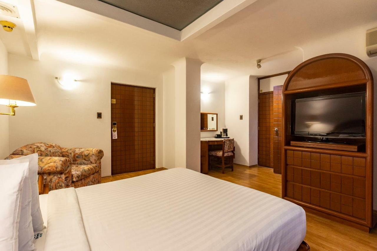 Hotel Beverly Мехіко Екстер'єр фото